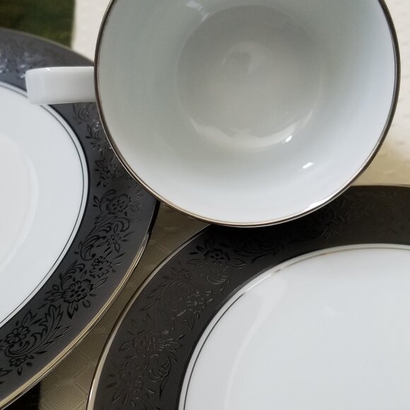 Noritake Mirano 1 Salad, 1 Bread & 1 Cup Excellent Condition - Picture 5 of 8